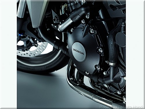 honda_cb1000r_2008_52.jpg