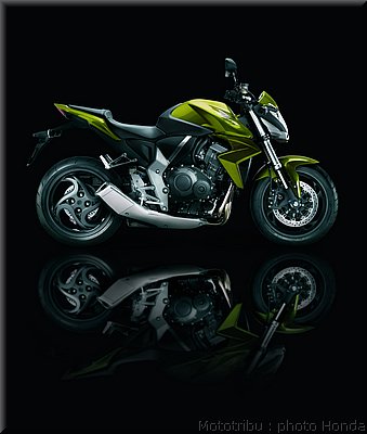 honda_cb1000r_2008_61.jpg