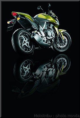 honda_cb1000r_2008_85.jpg