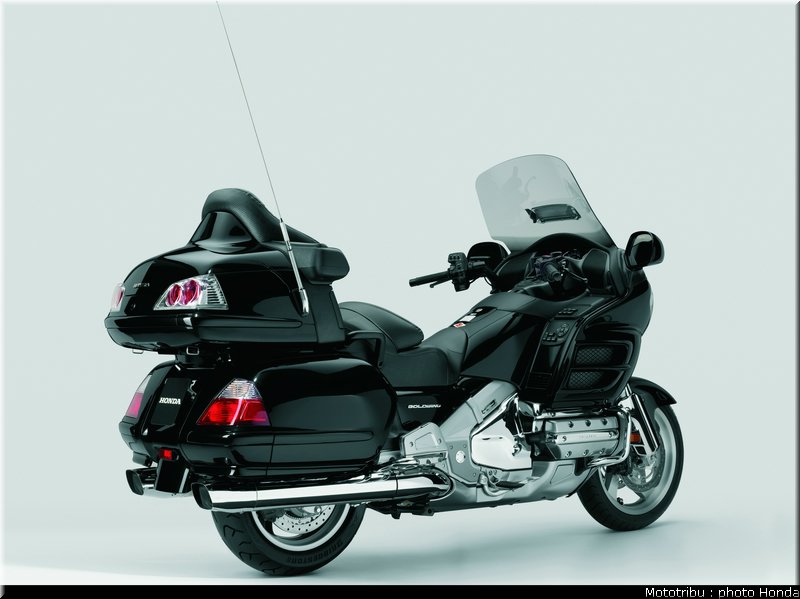 honda_goldwing_2008_013