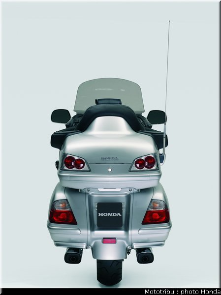 honda_goldwing_2008_025