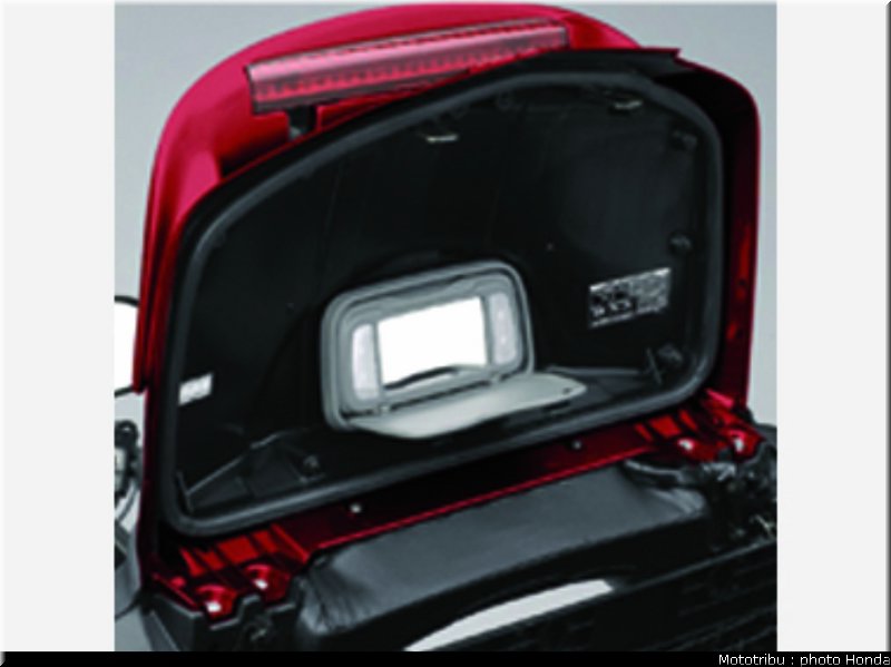 honda_goldwing_2008_026
