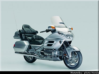 honda_goldwing_2008_015.jpg