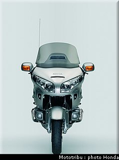 honda_goldwing_2008_023.jpg