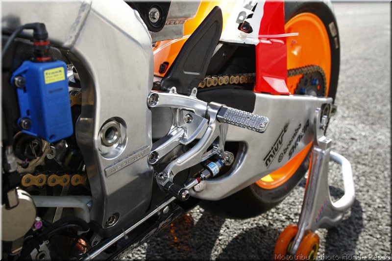 honda-rc212v-2008_09
