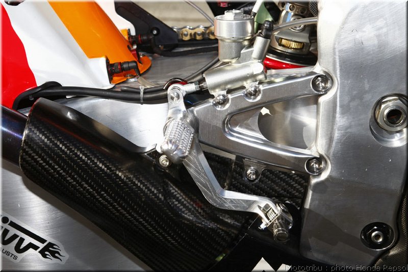 honda-rc212v-2008_11
