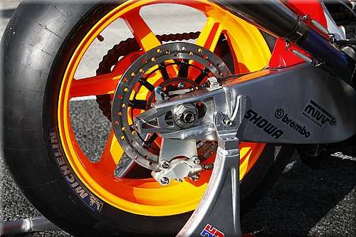 honda-rc212v-2008_10.JPG