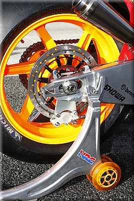 honda-rc212v-2008_18.JPG