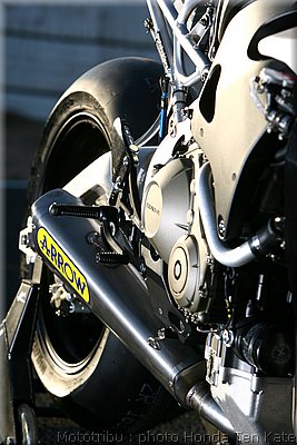 honda1000cbr-tenkate2008_29.jpg