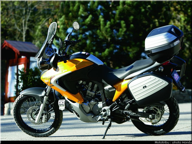 honda_transalp2008_0021