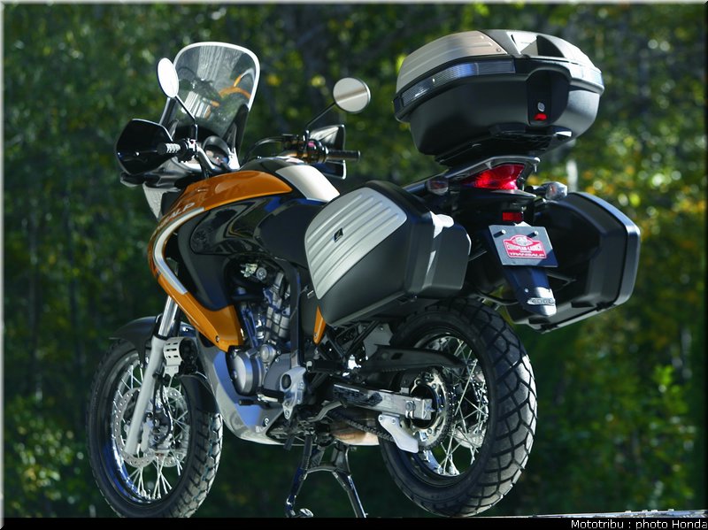honda_transalp2008_0022