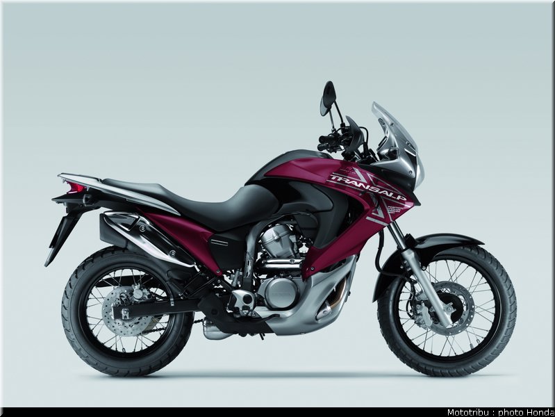 honda_transalp2008_0041