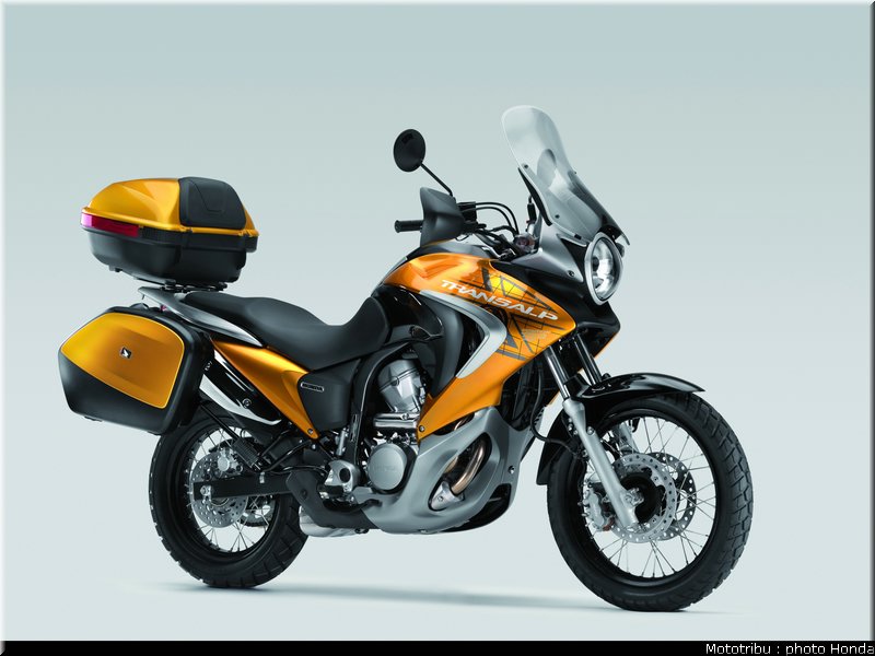 honda_transalp2008_0050