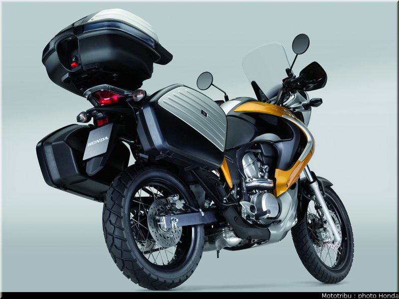 honda_transalp2008_0052