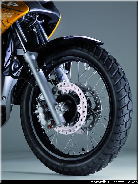 honda_transalp2008_0081
