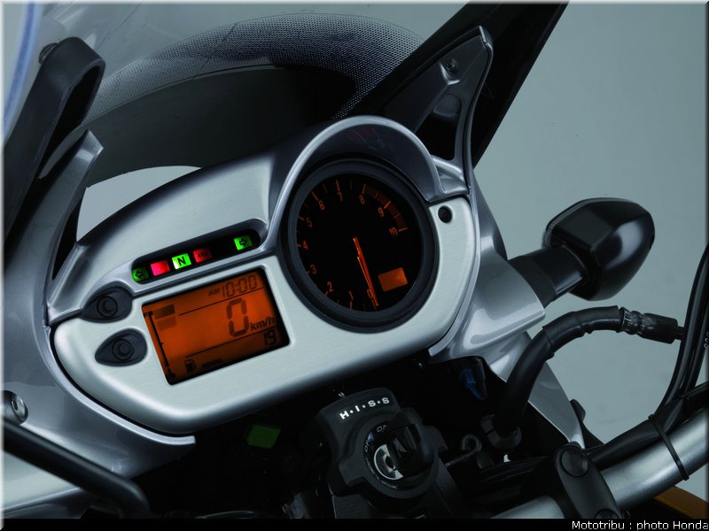 honda_transalp2008_0084