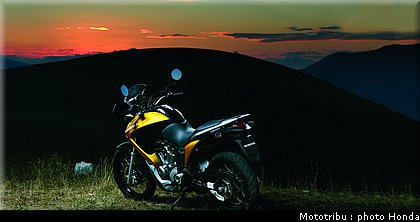 honda_transalp2008_0002.jpg