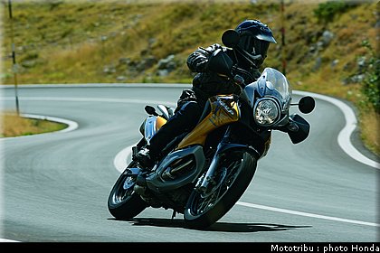 honda_transalp2008_0009.jpg
