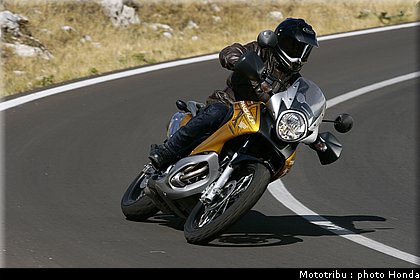 honda_transalp2008_0012.jpg