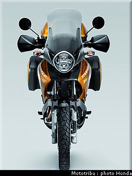 honda_transalp2008_0065.jpg