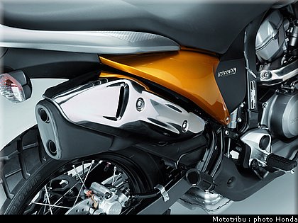 honda_transalp2008_0078.jpg