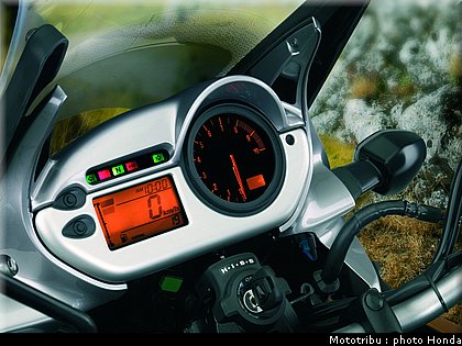 honda_transalp2008_0085.jpg