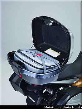honda_transalp2008_0117.jpg
