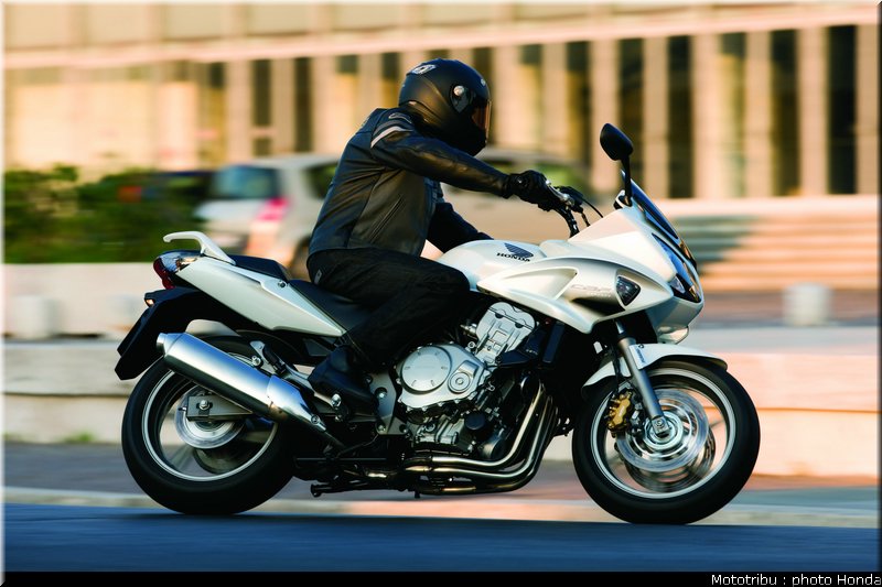 honda_cbf_1000_2009_002