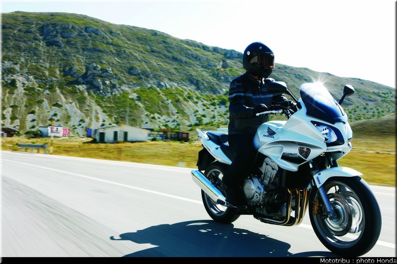 honda_cbf_1000_2009_003