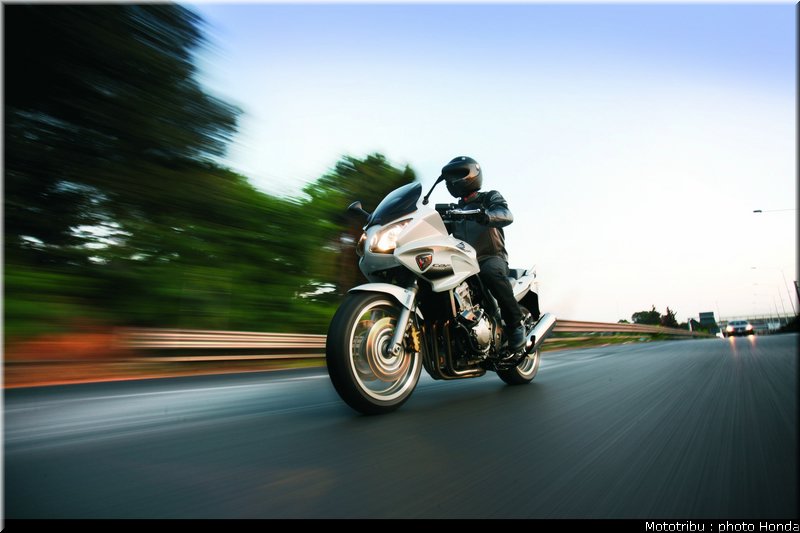 honda_cbf_1000_2009_004