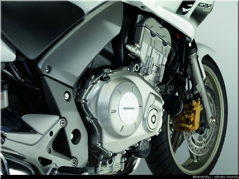 honda_cbf_1000_2009_025