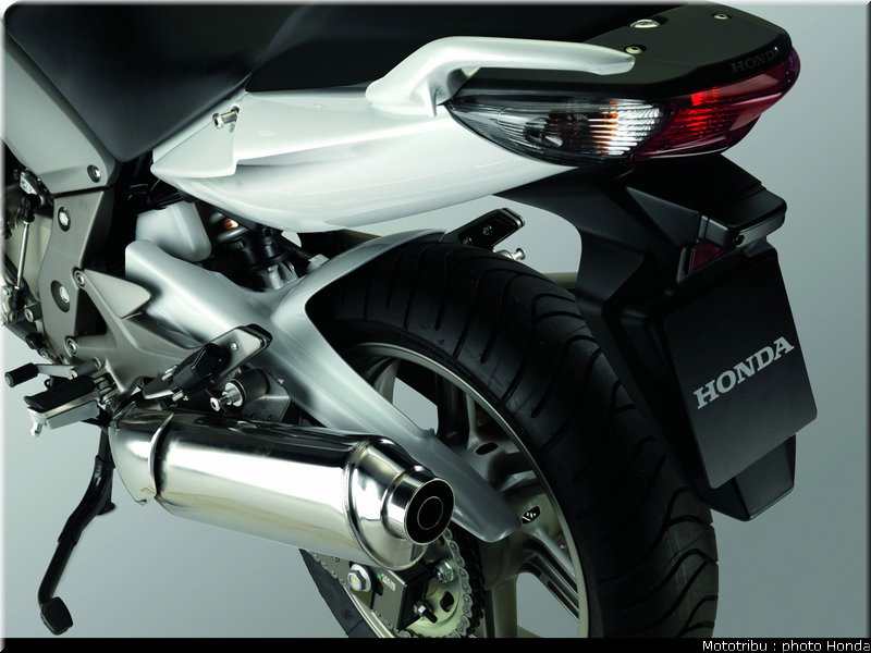 honda_cbf_1000_2009_030