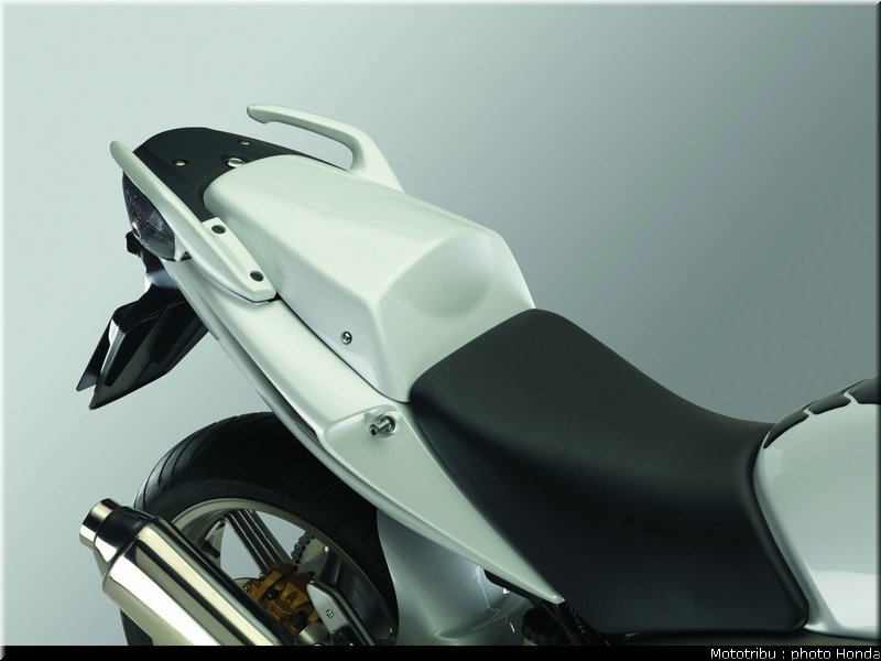 honda_cbf_1000_2009_031