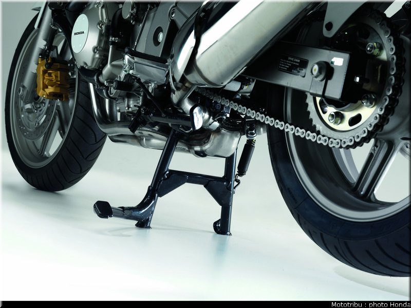 honda_cbf_1000_2009_032