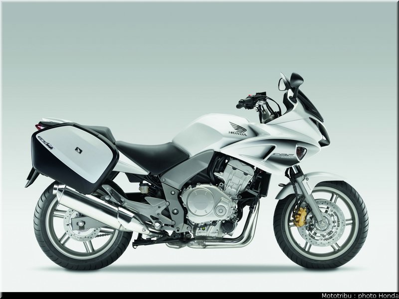 honda_cbf_1000_2009_046
