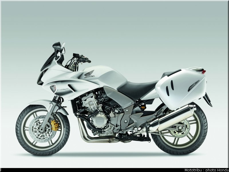 honda_cbf_1000_2009_051