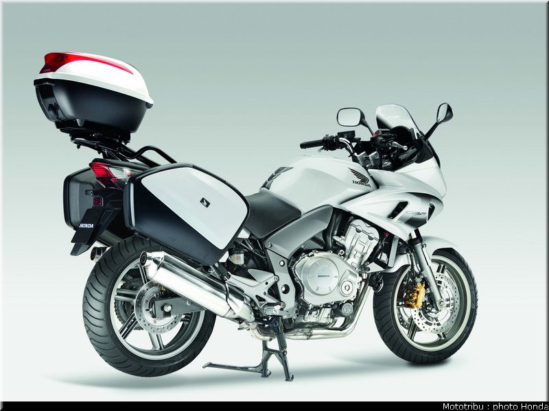 honda_cbf_1000_2009_053