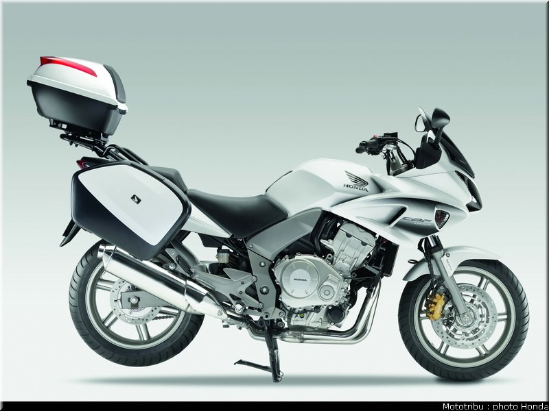honda_cbf_1000_2009_055