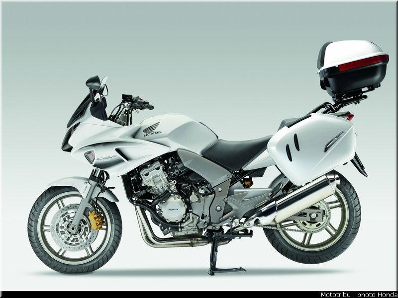 honda_cbf_1000_2009_059