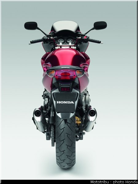 honda_cbf_1000_2009_071