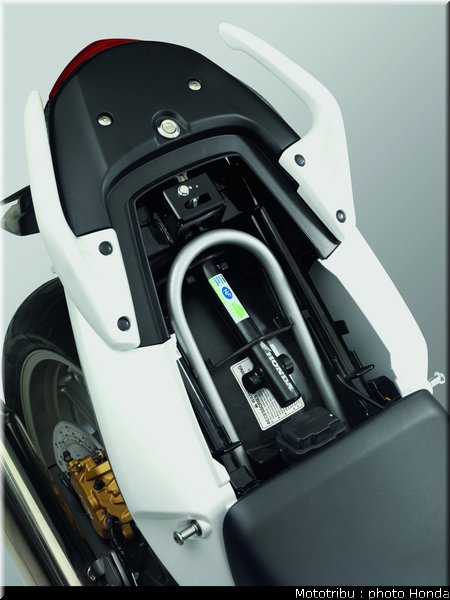 honda_cbf_1000_2009_072