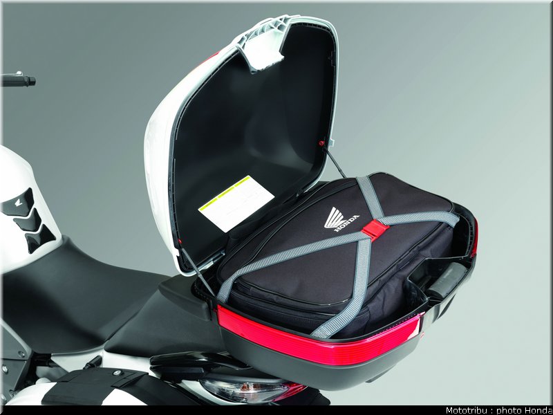 honda_cbf_1000_2009_086