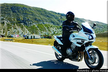 honda_cbf_1000_2009_003.jpg