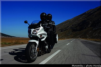 honda_cbf_1000_2009_015.jpg