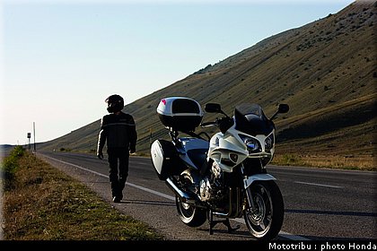 honda_cbf_1000_2009_021.jpg