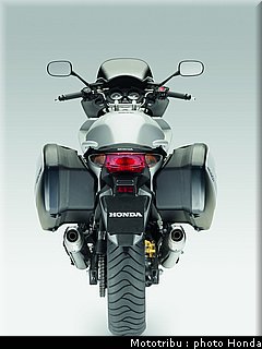 honda_cbf_1000_2009_068.jpg