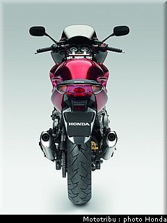 honda_cbf_1000_2009_071.jpg
