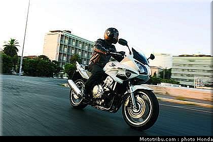 honda_cbf_1000_2009_005.jpg