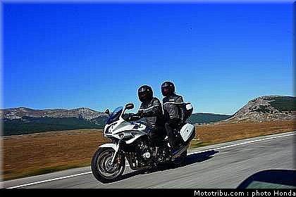 honda_cbf_1000_2009_014.jpg