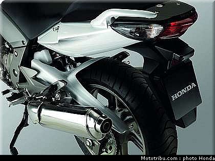 honda_cbf_1000_2009_030.jpg